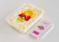 KULINER JOGJA: Salad Nyoo, Sajikan Buah Segar Berbumbu Mayones Manis