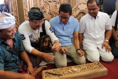 Sandiaga Uno Disambut Teriakan Hidup Jokowi Begitu Tiba di Bali