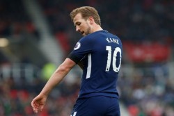 Hasil Liga Inggris: Kane Kembali Main & Cetak Gol, Spurs Malah Kalah