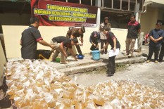  Polisi Gerebek Sebuah Rumah di Terban, Diduga Jadi Lokasi Meracik Miras