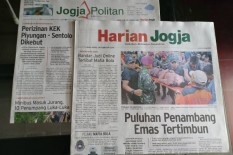 HARIAN JOGJA HARI INI: Puluhan Penambang Emas Tertimbun