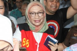 Khawatir Kejiwaannya Terganggu, Ratna Sarumpaet Minta Tidak Ditahan
