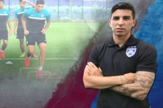 Brian Tanda Tangan Kontrak Pagi Ini di Kantor PT PSS, Alfonso Sore  