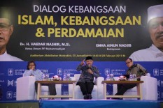 DISKUSI KAMPUS: Berebut Penafsiran Sedang Tren