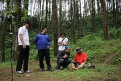Perjuangan Mencari Titik Glamping, Terperosok hingga Masuk Sawah