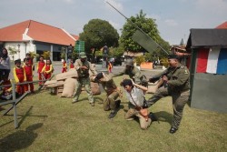 Vredeburg Pamerkan Koleksi Serangan Umum 1 Maret