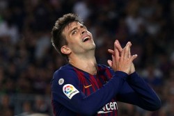 Gerard Pique: Suporter Madrid Kebanyakan Komplain & Mengeluh