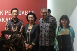 Puluhan Naskah Kuno Milik Kraton Dipamerkan Hingga Sebulan ke Depan