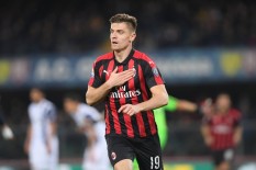 Krzystof Piatek: Tajam tetapi Dikecam