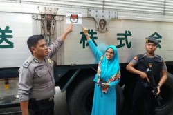 Andi Arief Bagikan Foto Truk Bertulis Kanji Bersegel KPU, Ternyata Lokasi di Kulonprogo