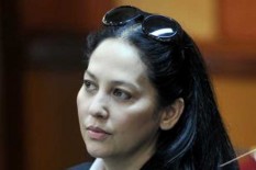 Fotonya Dipasang Bersanding dengan Luna Maya oleh Hotman Paris, Begini Reaksi Meriam Bellina
