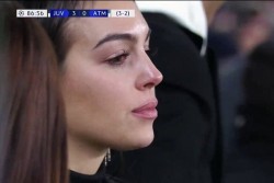 Kemilau Ronaldo Bikin Kekasihnya Mewek