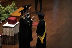 UPACARA LULUSAN USD: Wisuda Terasa Spesial Jelang Pemilu 