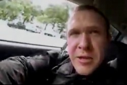 Sebelum Tembaki Jemaah Masjid, Brenton Tarrant Dengarkan Musik tentang Penjahat Perang Bosnia
