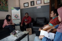 1000 Guru Jogja Berkomitmen Memajukan Pendidikan di Pedalaman