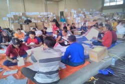 Petugas Sortir dan Pelipat Surat Suara Tak Boleh Bawa Ponsel