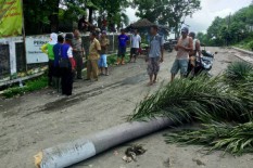 Didemo Warga, Pemda DIY Bangun Talut di Sekeliling TPST Piyungan