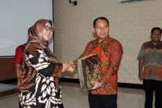 Beri Pengarahan Mantan Kades, Bupati Sragen Berkali-Kali Sebut Angka 1 Saat Pidato