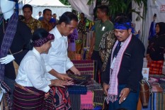 Reaksi Jokowi Ketika Dipanggil Pak Kiai oleh Ibu-Ibu