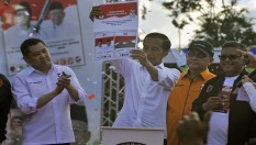 Ternyata Ada Beda Makna Antara Foto Surat Suara Pemilu Jokowi-Ma'ruf dan Prabowo-Sandi