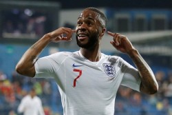 Dicemooh Orang-Orang Rasis, Raheem Sterling Tetap Bersinar