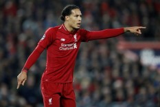 Van Dijk Versus Kane, Siapa Lebih Baik?