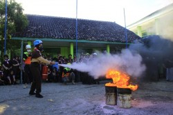ACT DIY Beri Pelatihan Mitigasi Bencana untuk Ratusan Siswa