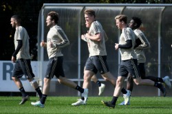 Prediksi Skor Ajax Vs Juventus
