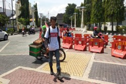 Pendukung Jokowi Jalan Kaki dari Solo ke Jakarta