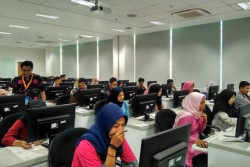 Puluhan Ribu Peminat PTN Ikuti UTBK 