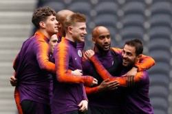 City Tak Mau Lengah meski Spurs Tak Diperkuat Kane