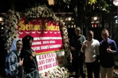 Ikut Doa Bersama Kemenangan versi Prabowo, Massa Pendukung Tiba di Kertanegara