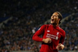Van Dijk & Sterling Bersaing di Anugerah Pemain Terbaik Inggris