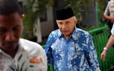 Burhanudin Muhtadi Minta Penegak Hukum Waspadai People Power dari 800.000 Orang