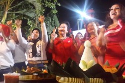 Syukuran Kemenangan Jokowi, Rejomulia Makan Jenang Sumsum Bareng