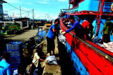 Kapal Malaysia Ditangkap Saat Tengah Mencuri Ikan, Petugas Juga Temukan Narkoba