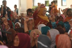 Khofifah Minta ASN Saling Menghormati Saat Ramadan