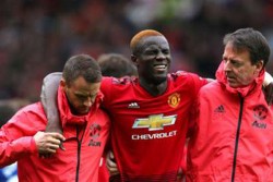 Eric Bailly Akhiri Musim Lebih Cepat