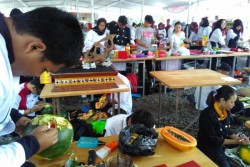 Festival Kuliner UAD: Promosi Prodi Bisma Sekaligus Praktik