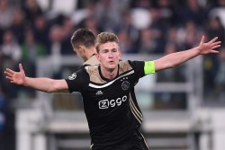 Setelah Tumbangkan Rekor Fabregas, De Ligt Incar Rekor Gerrard
