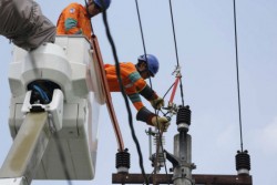 PLN Jamin Pasokan Listrik saat Ramadan