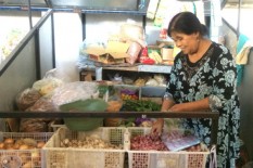 Awal Ramadan, Harga Bawang Putih Masih Selangit