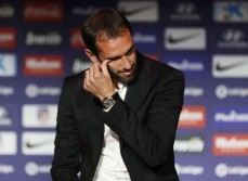 Setelah 9 Tahun, Diego Godin Tinggalkan Atletico