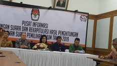 Kemenkes Minta Semua Dinas Kesehatan Laporkan Penyebab Meninggalkan Ratusan Petugas Pemilu