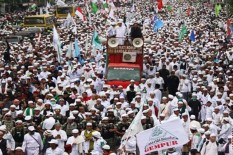 Fenomena 'Stop Izin FPI' Makin Kencang, FPI Harus Hilangkan Kesan Sangar