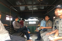 Ngamar saat Puasa, 6 Pasangan di Sleman Dirazia, Petugas Temukan Alat Kontrasepsi Sudah Terpakai