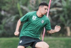 PSS Vs Arema FC: Skor Sementara 1-1, Laga Dihentikan Sementara karena Keributan di Tribune