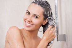 Ini yang Sebaiknya Dilakukan dan Tidak Dilakukan Saat Mencuci Rambut