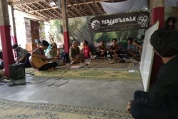 Komunitas Sanggarbambu: Menyalakan Seni hingga Enam Dasawarsa