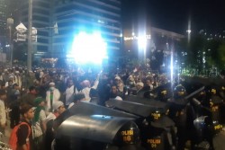 Demonstran di Bawaslu Bubar, Dilanjutkan Besok 22 Mei